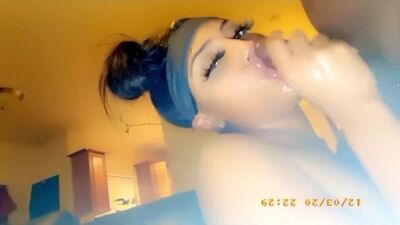 Giving Sloppy Head To My Best Friend’s Fiancé Compilation