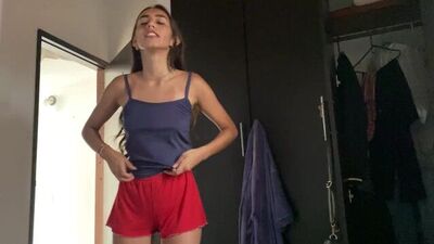 ONE MORE DAY SHARING AN APARTMENT WITH MY UNIVERSITY FRIENDS