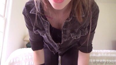 Legendarylootz 10K Reddit Subscriber Celebration Strip and Dance!