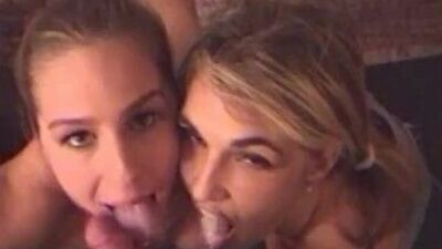 iDeepthroat - Threesome handb3