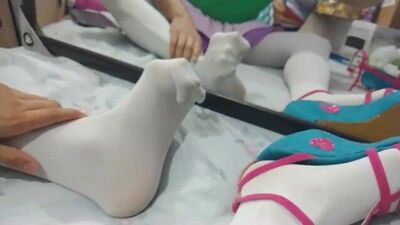 feet fetish white stocking pantyhose