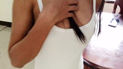 ko, Matagal na walang gumagalaw sa kanya