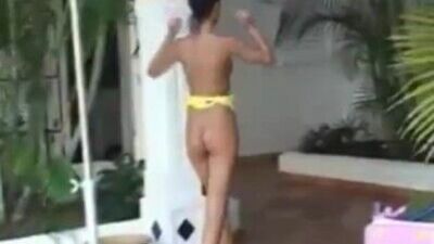 Nella Incredible Orgasm !!