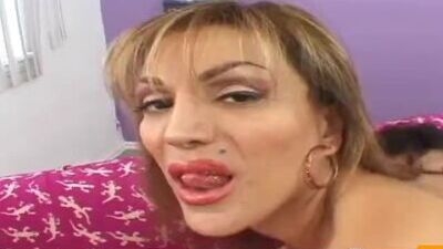 Magnificent MILFs - Scene 2