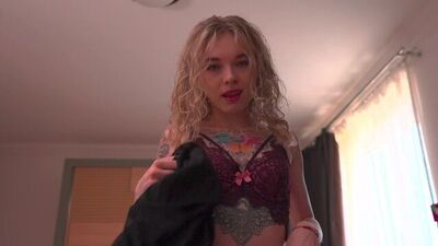 Playful hottie in stockings gives blowjob and balls licking before riding cock. Karneli Bandi