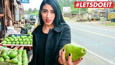 Bubble Butt Latina Picked up and tricked into sex - #LETSDOEIT