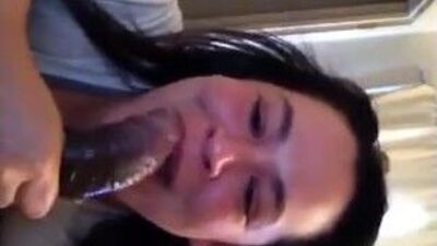 She just keep sucking