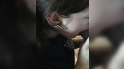 iPhone blowjob on the Job 22yr old blowing SC: @fonzijames