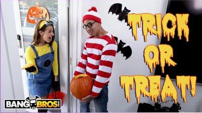 BANGBROS - Trick Or Treat, Smell Evelin Stone's Feet. (I Bet You Would!)