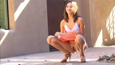 Beautiful Roxanna Perfect Slender Athletic Body